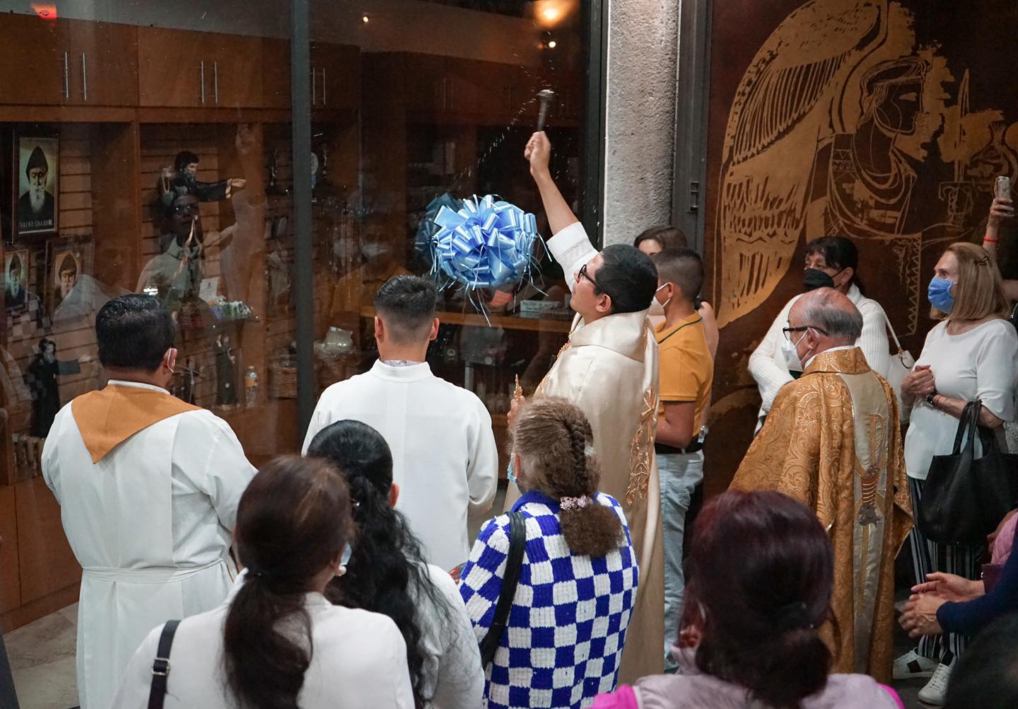 Bendición Tienda Parroquial «Qadishat»